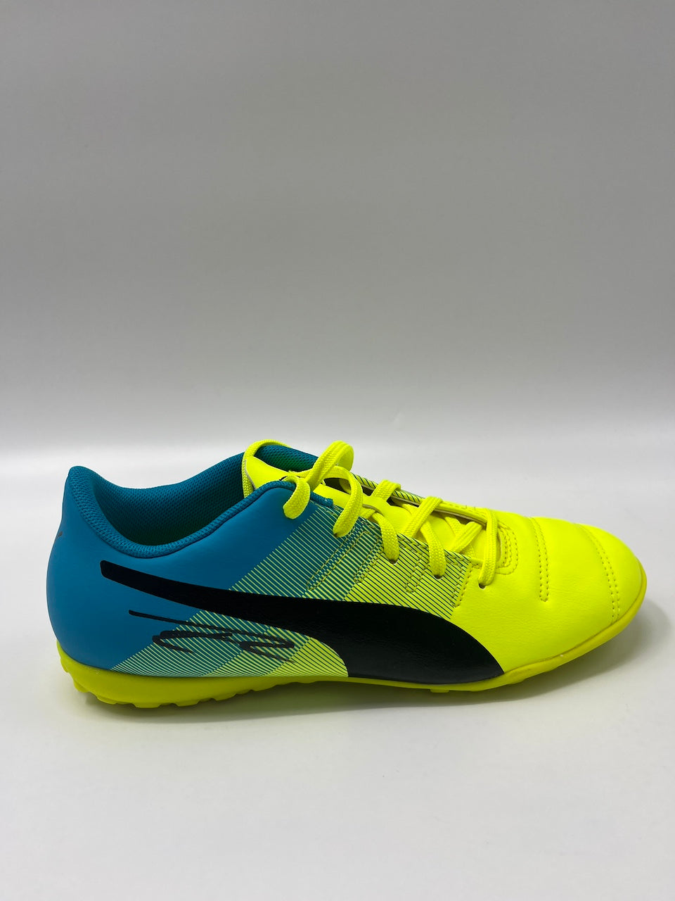 Fußballschuh Emre Can signiert Autogramm Bundesliga Puma BVB