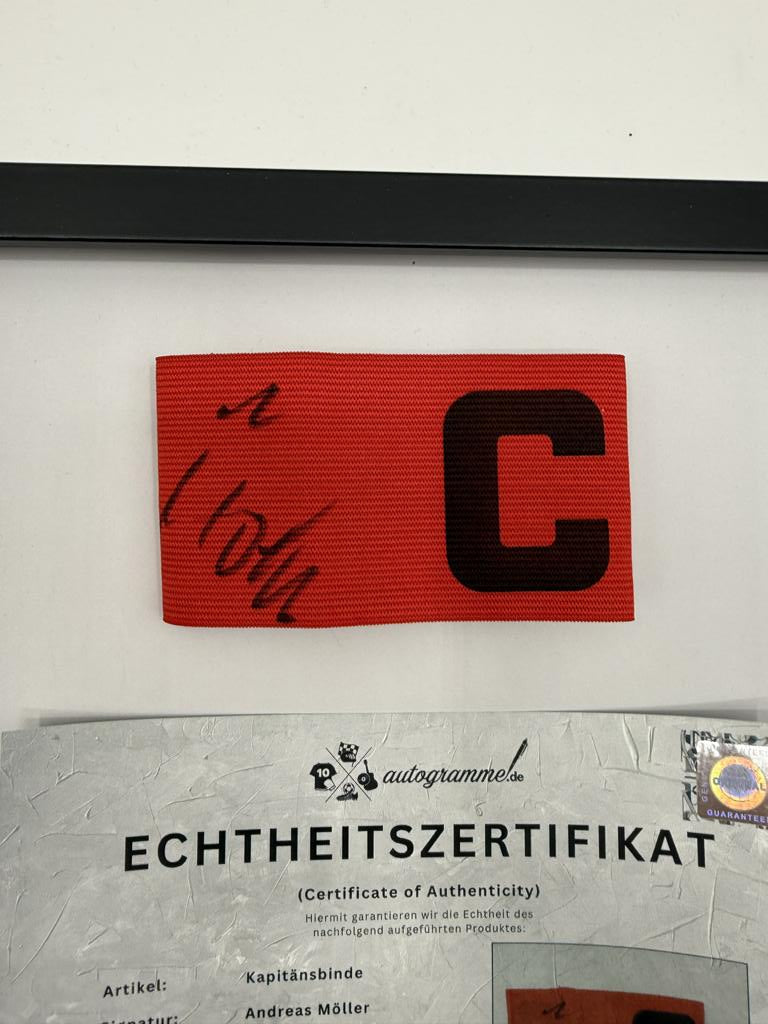 Kapitänsbinde Andreas Möller signiert im Rahmen DFB Autogramm COA