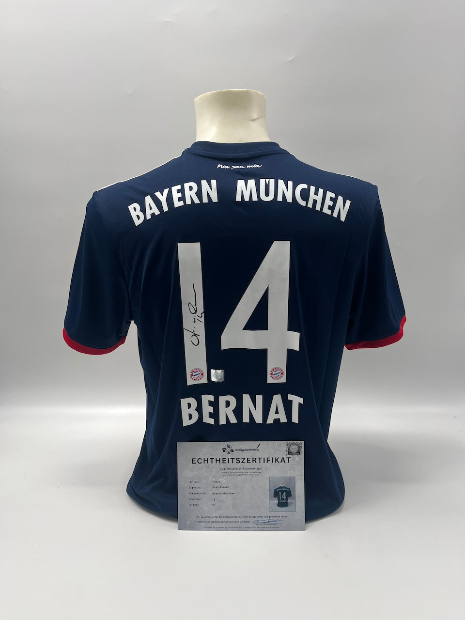 Bayern München Trikot Juan Bernat signiert Autogramme Adidas M
