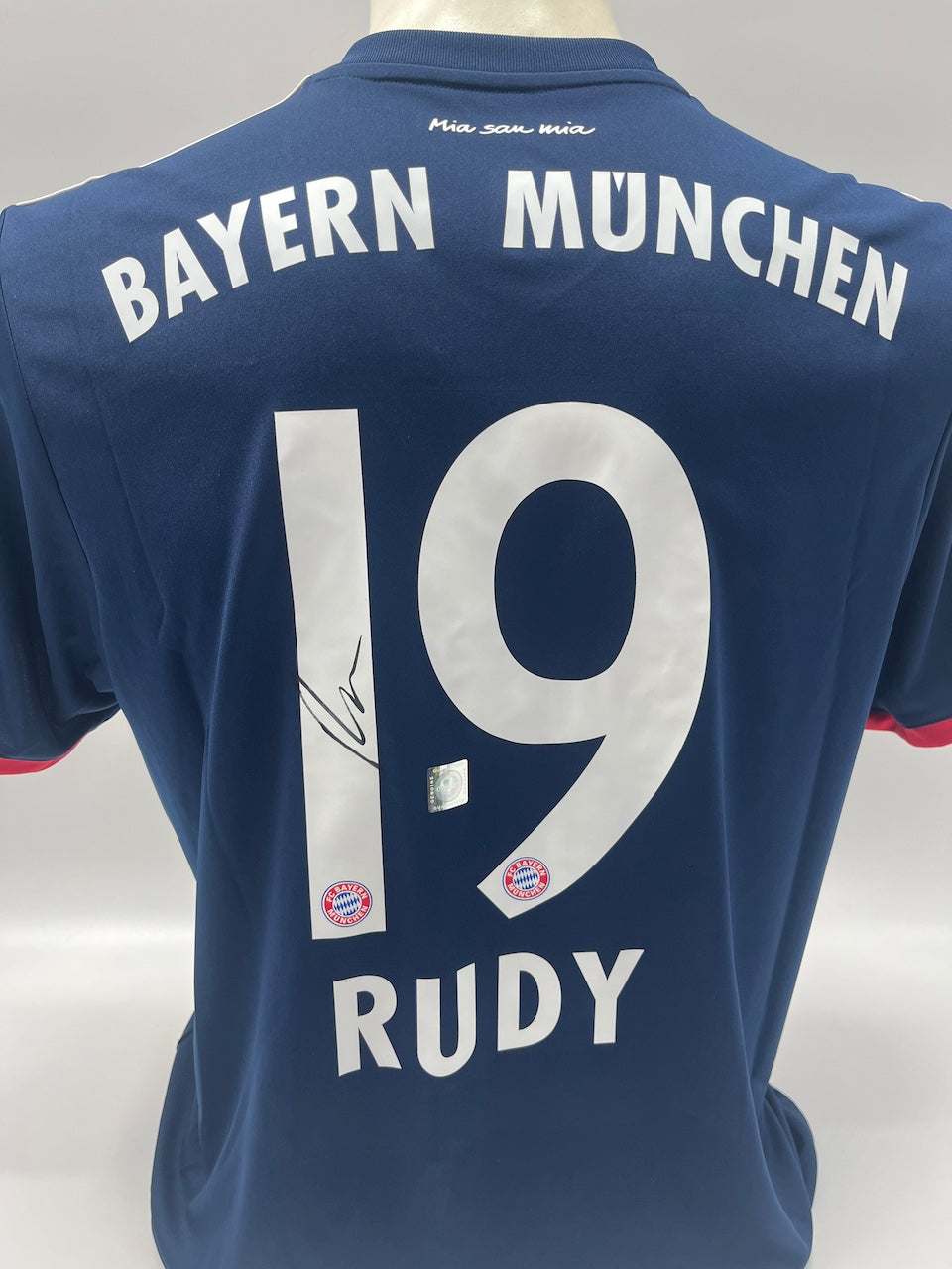 Bayern München Trikot Sebastian Rudy signiert Autogramme Adidas M