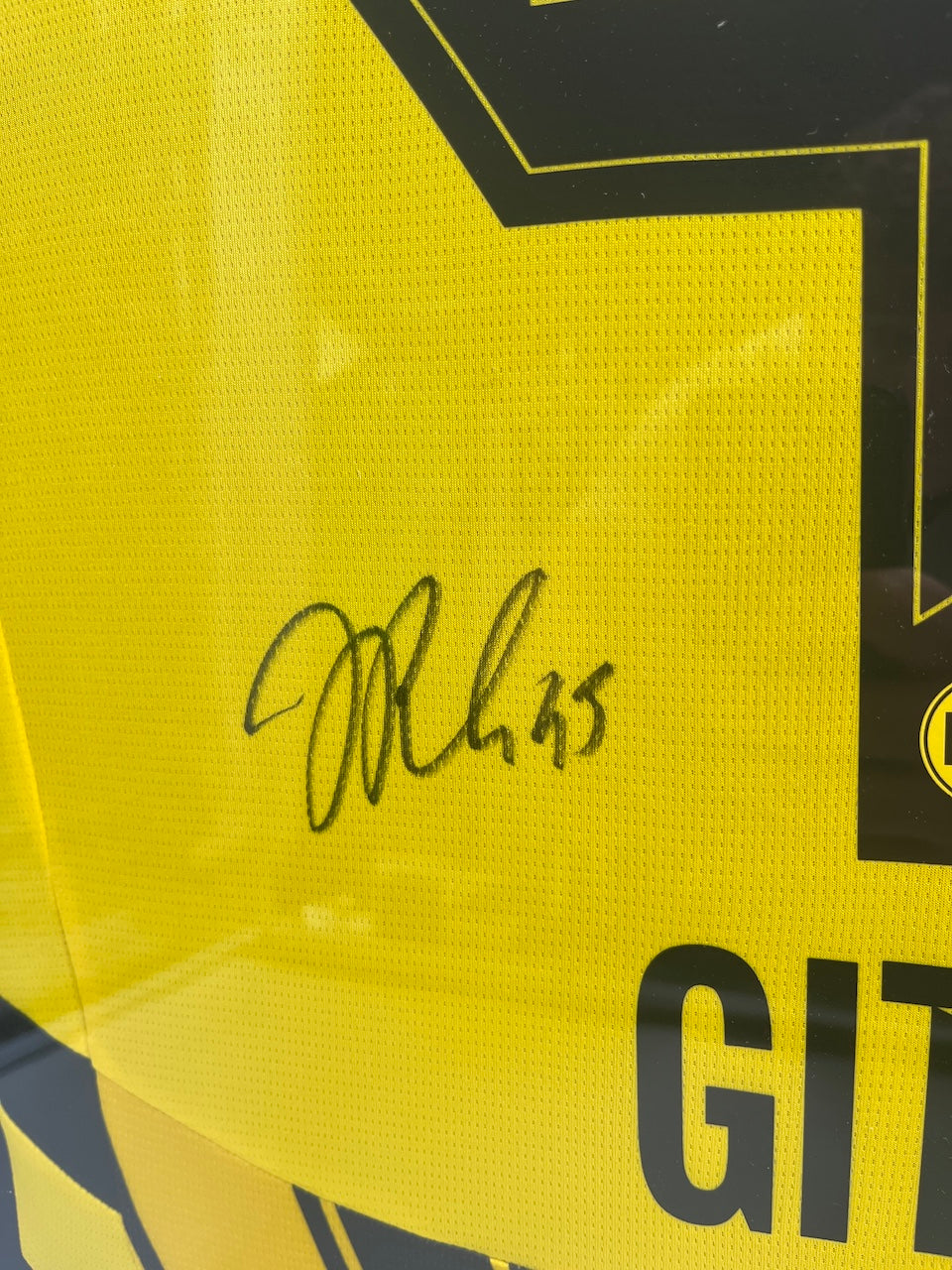 Borussia Dortmund Trikot Jamie Gittens signiert im Rahmen Puma BVB