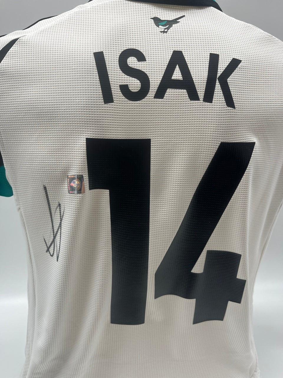 Newcastle United Trikot Alexander Isak signiert Autogramm Fußball Adidas L