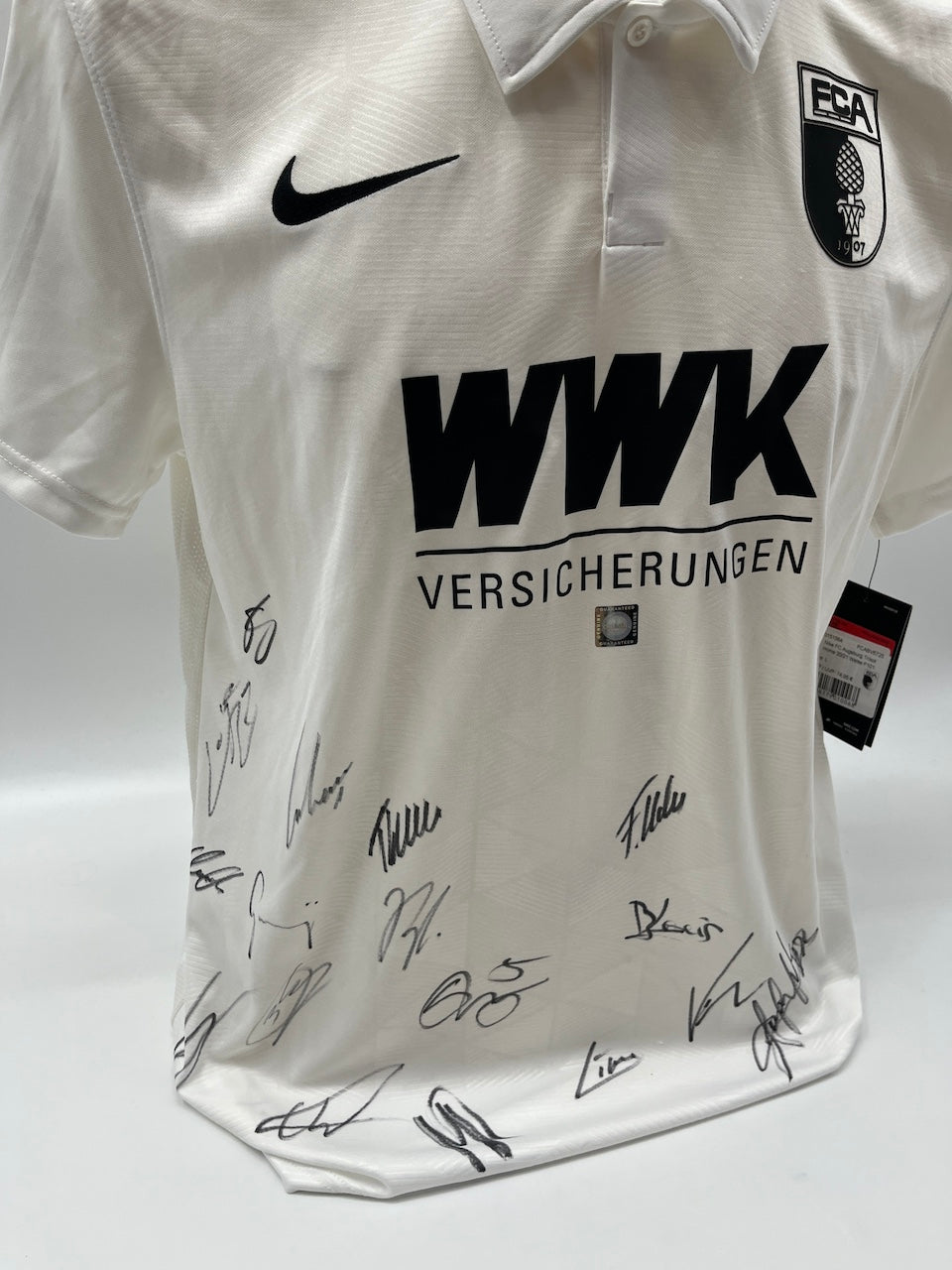 FC Augsburg Jersey 2020/2021 Team Signed COA Nike L