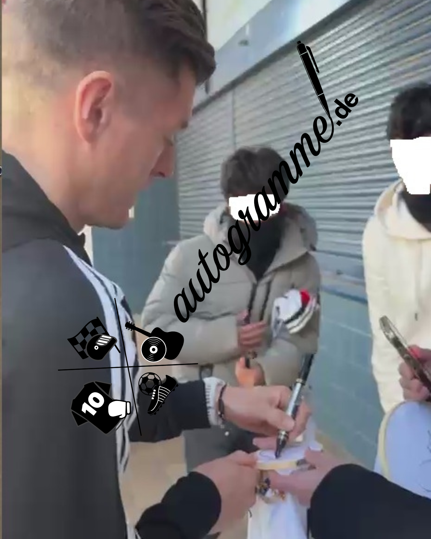 Real Madrid Trikot Toni Kroos signiert Autogramm Adidas COA S