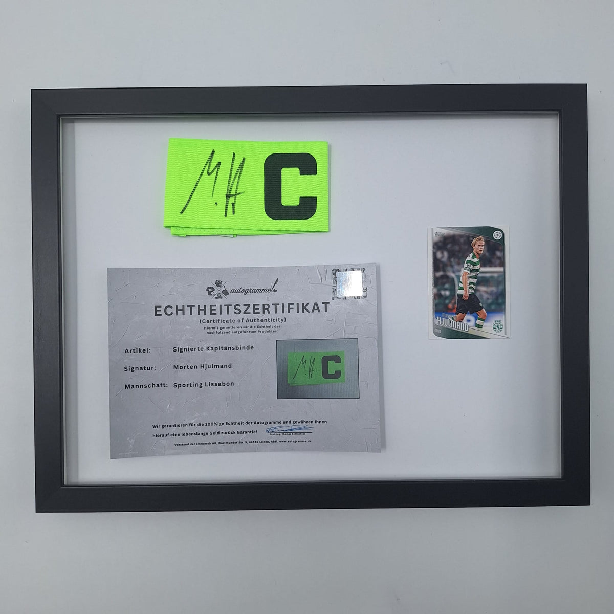 Kapitänsbinde Morten Hjulmand signiert im Rahmen Sporting Lissabon Autogramm COA