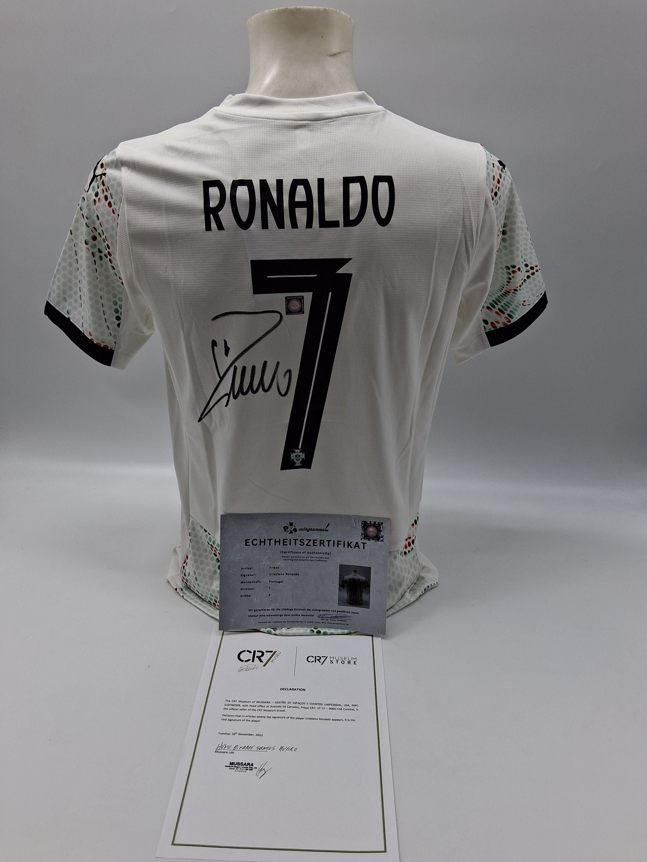 Portugal Trikot Cristiano Ronaldo signiert Autogramm Fußball COA S