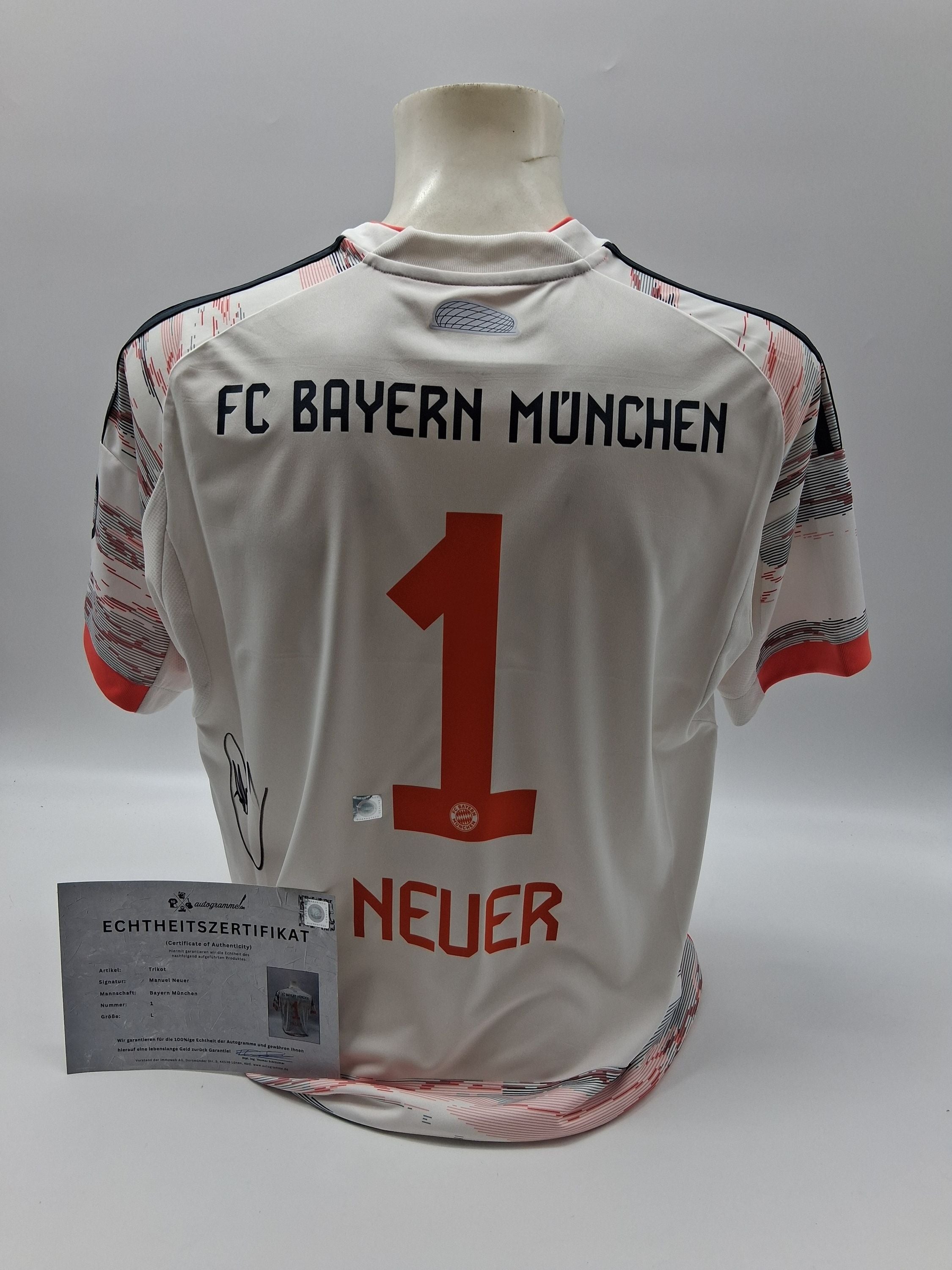 Bayern München Trikot Manuel Neuer signiert Autogramm Adidas COA L