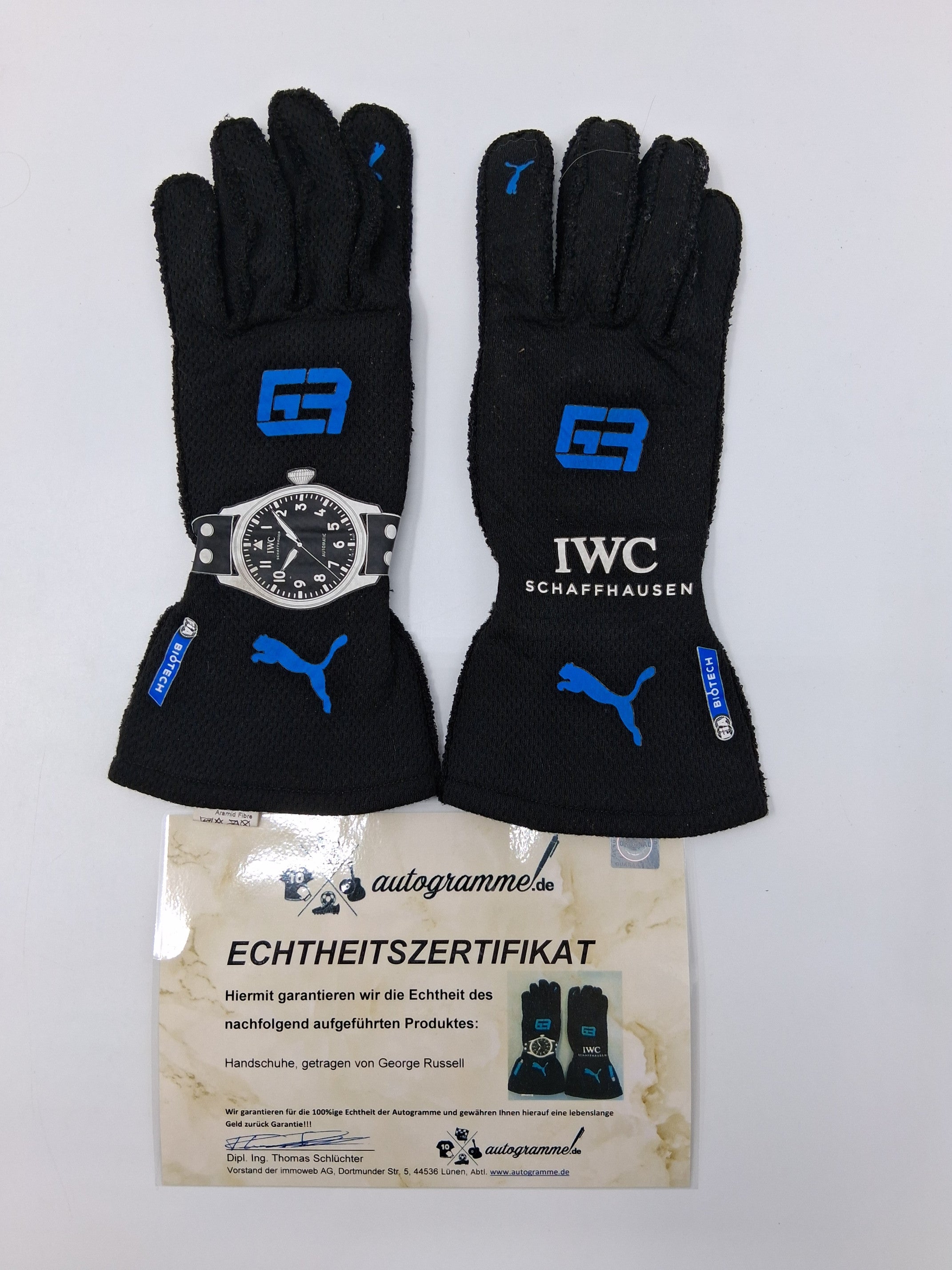 George Russell original getragene Fahrerhandschuhe England Formel 1 –  Autogramme.de