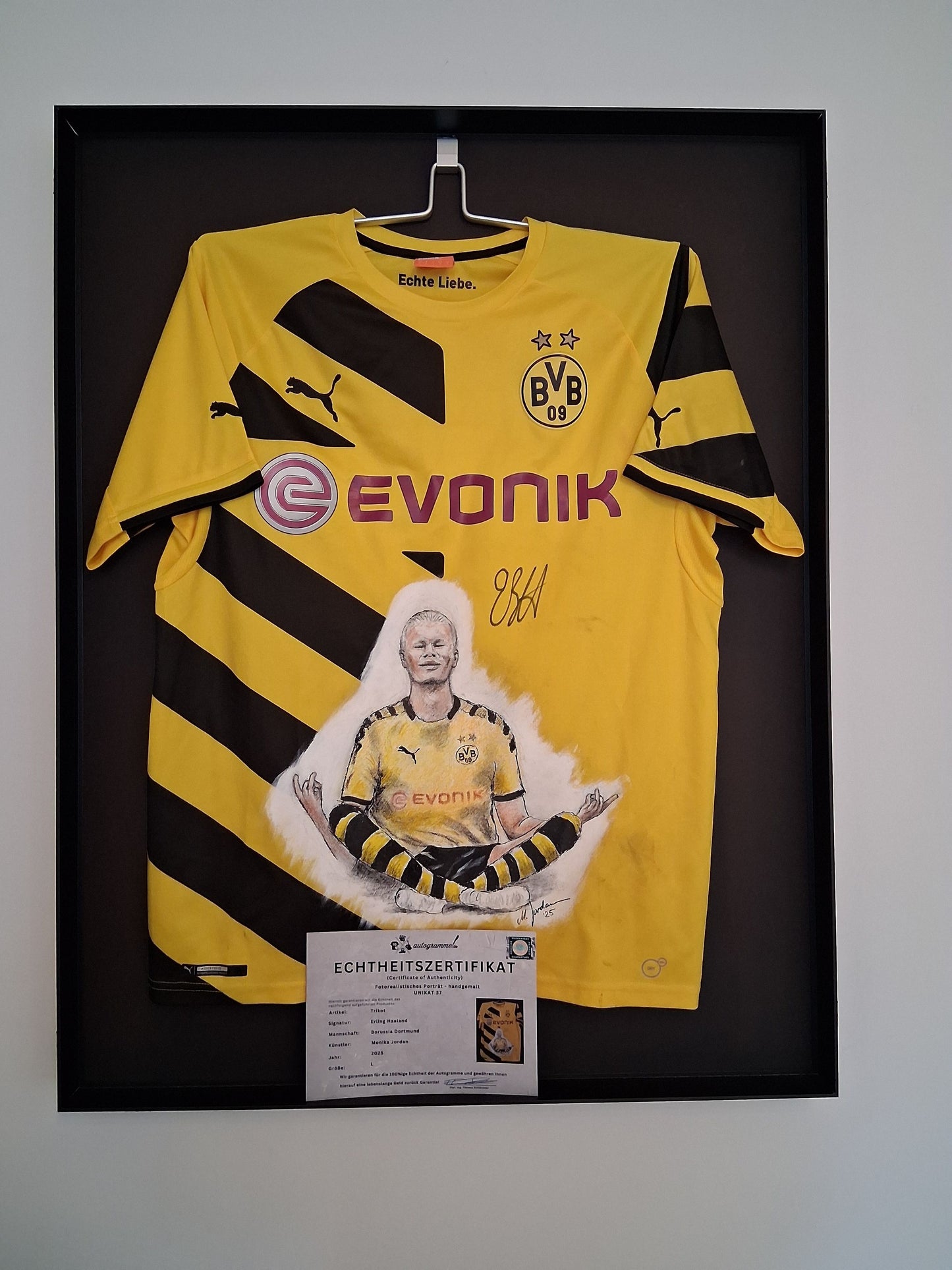 Borussia Dortmund Trikot Portrait Erling Haaland handgemalt und signiert Puma L
