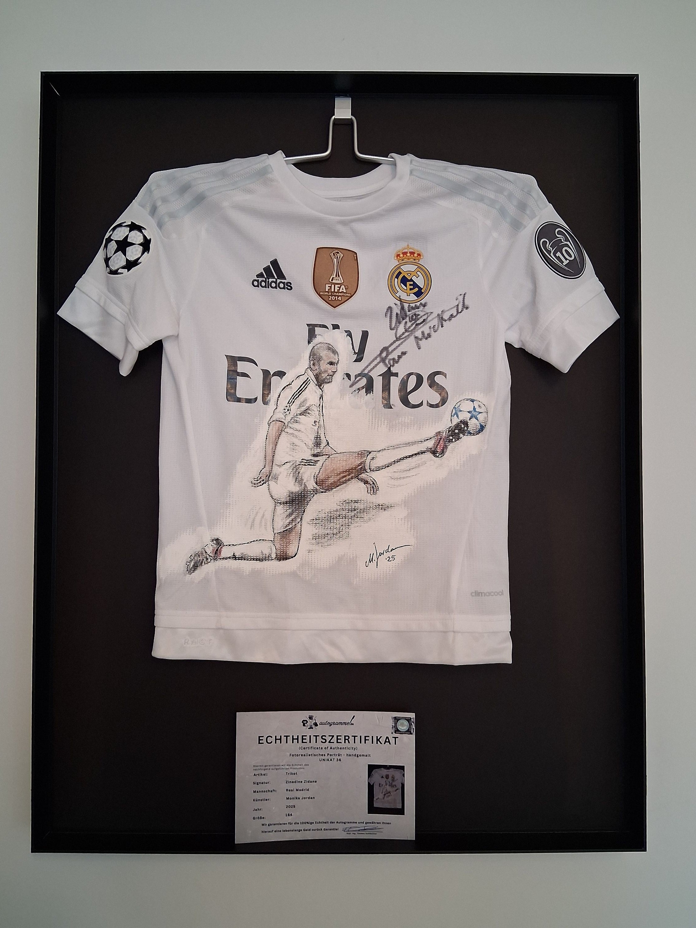 Real Madrid jersey portrait zinedine zidane hand painted and signed adidas 164