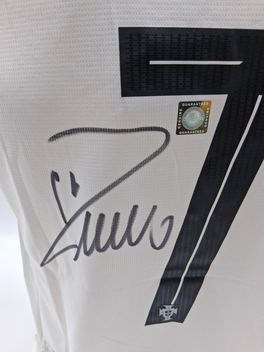 Portugal Trikot Cristiano Ronaldo signiert Autogramm Fußball COA S