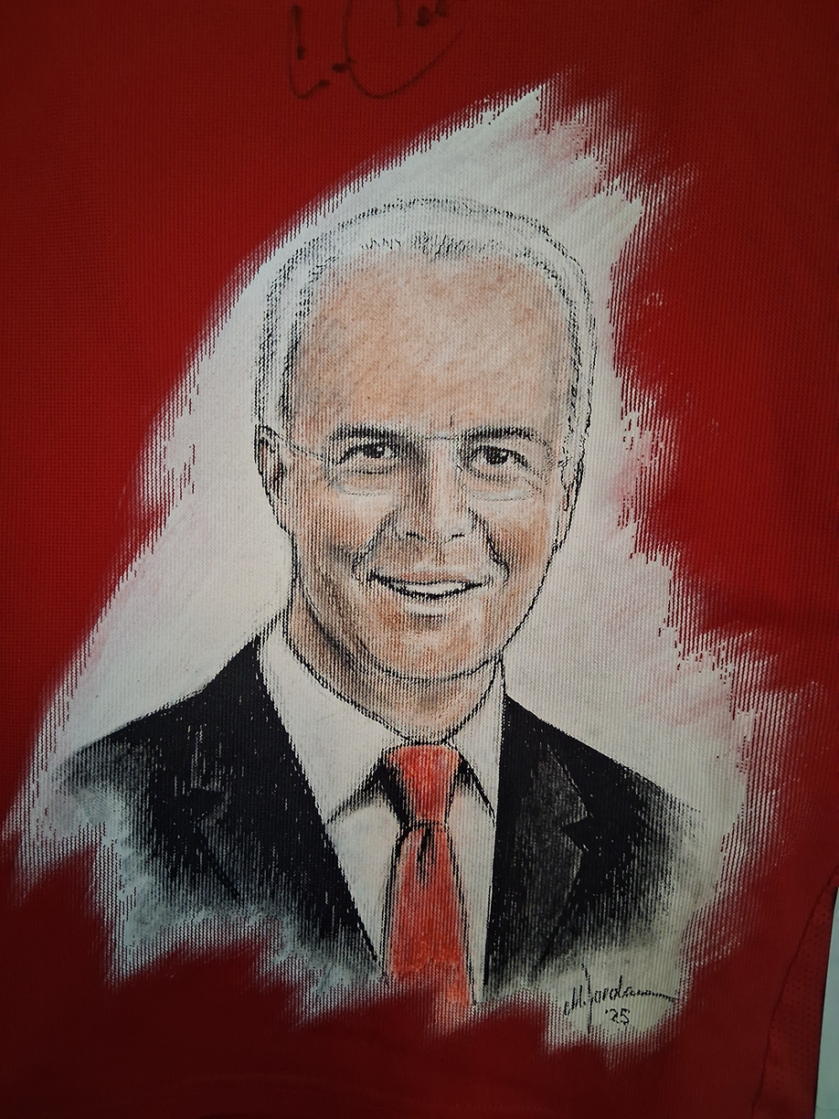 Bayern München Trikot Portrait Franz Beckenbauer handgemalt und signiert 2XL