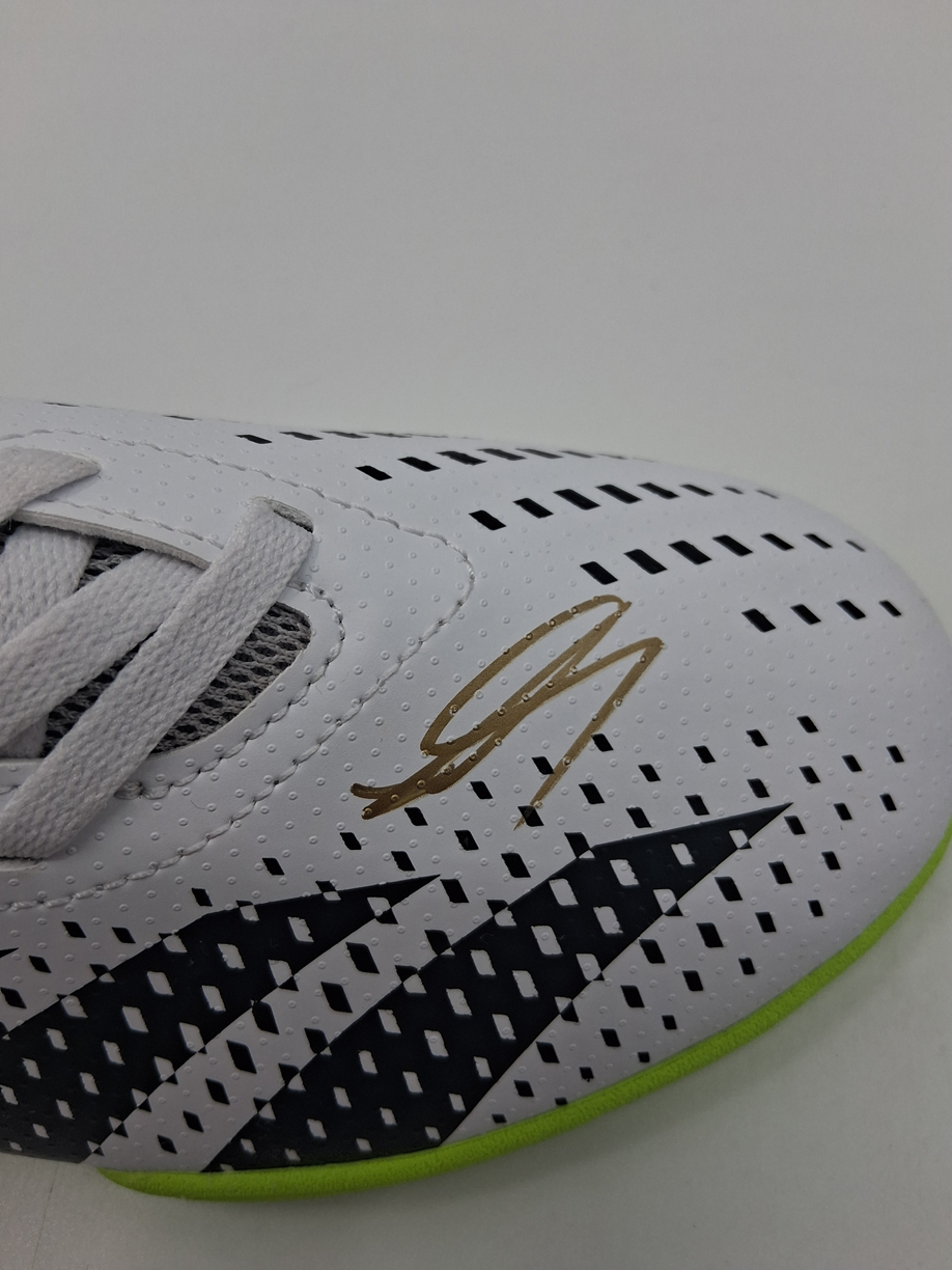 Fußballschuh Benjamin Henrichs signiert Autogramm Bundesliga Adidas 38 2/3