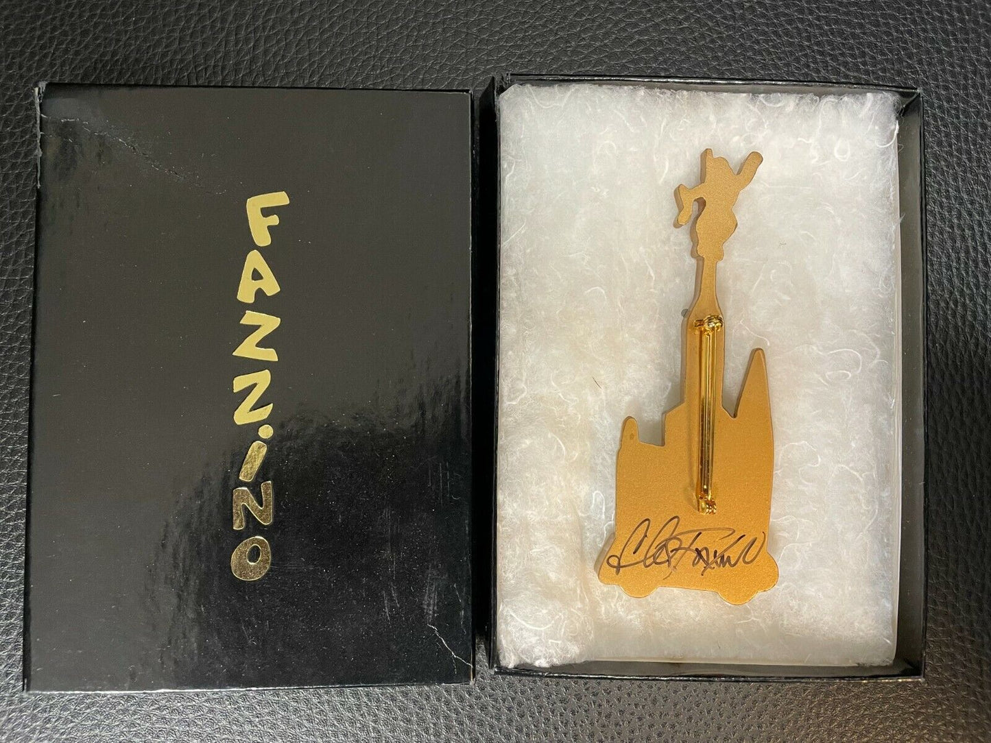 Charles Fazzino: Signed handmade limited brooch