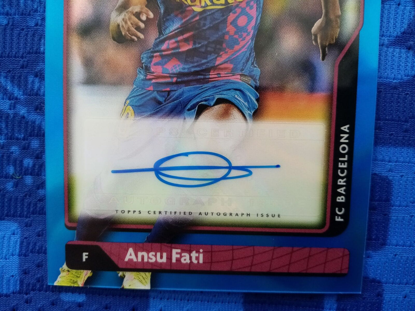 Limitierte Topps Sammelkarte Ansu Fati signiert im Rahmen + FC Barcelona Trikot