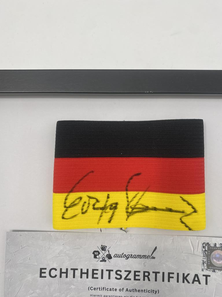Kapitänsbinde Wolfgang Overath signiert im Rahmen Deutschland/1.FC Köln COA