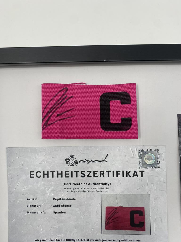 Kapitänsbinde Xabi Alonso signiert im Rahmen Spanien Autogramm COA