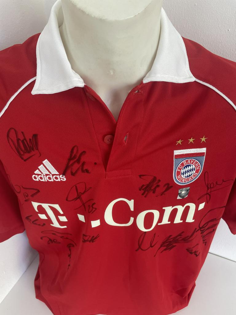 Bayern Munich jersey 05/06 team signed football bundesliga autograph adidas l