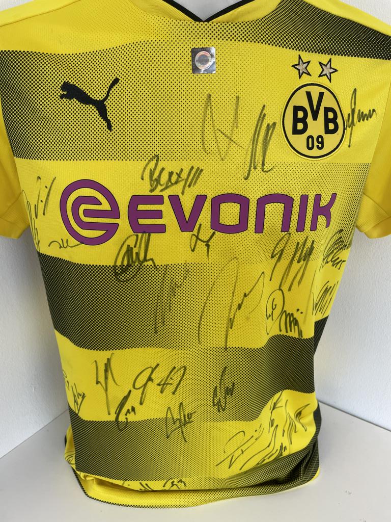 BVB jersey 2017/2018 team signed Borussia Dortmund Coa Puma 176