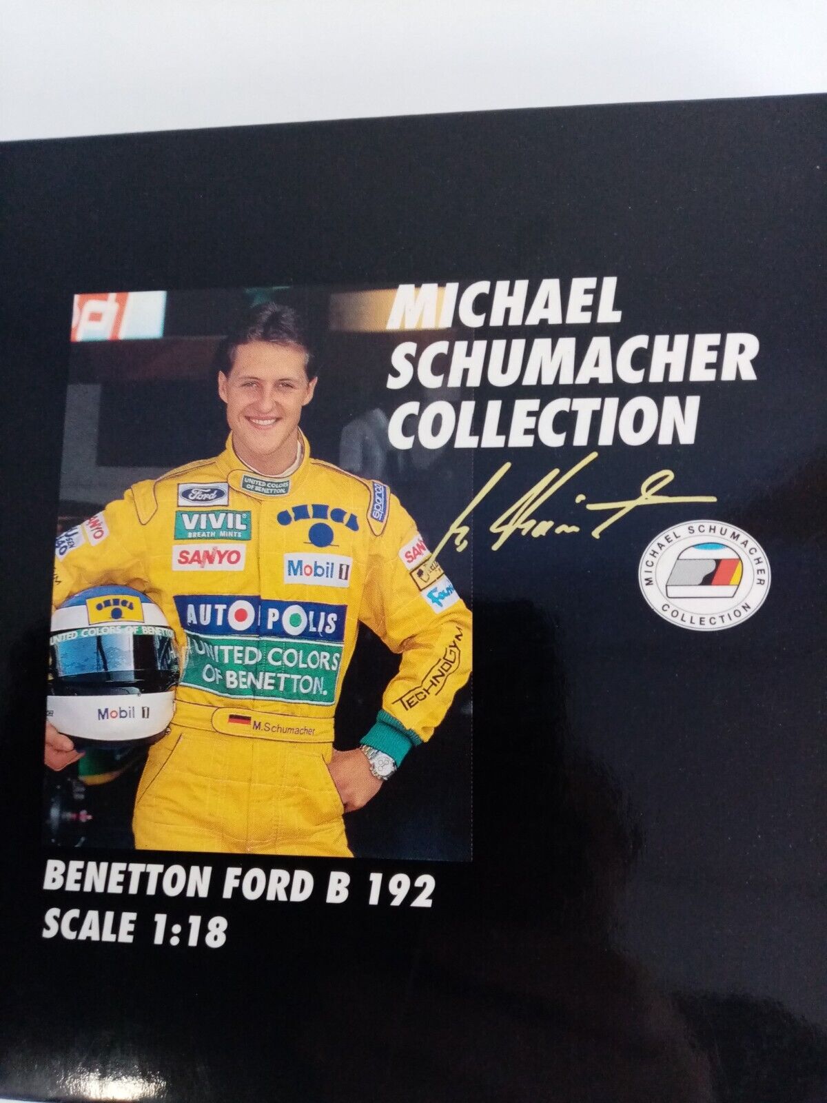 Automodell Michael Schumacher signiert in Vitrine + Licht Benetton Ford Formel 1