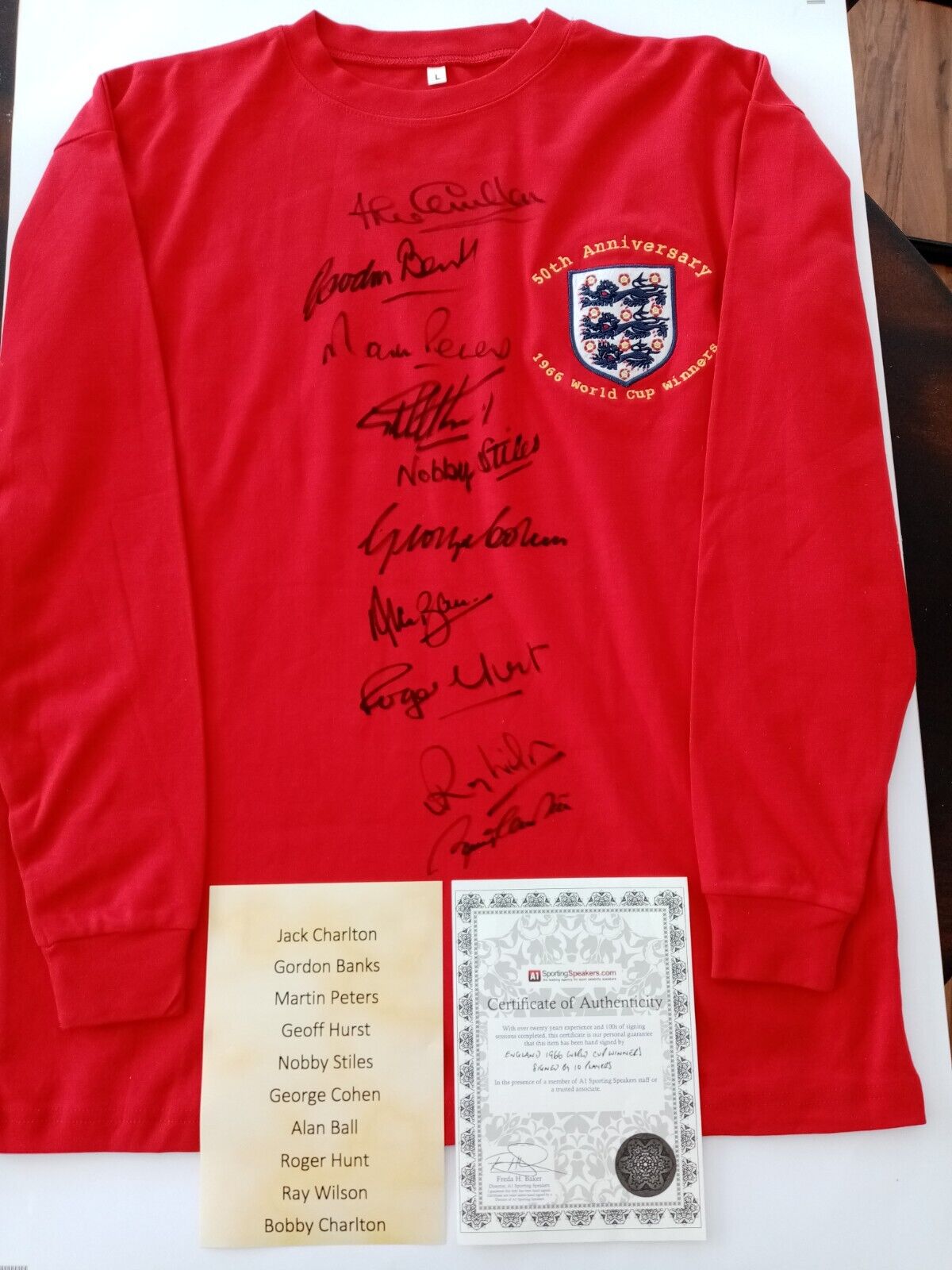 10 x signiert England Replika Trikot WM 1966 + Rahmen signiert Autogramm COA