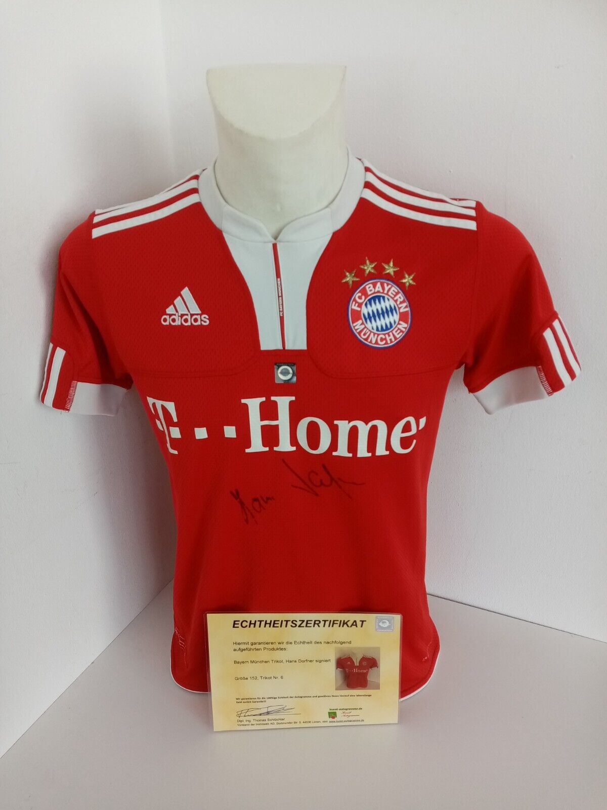 Bayern Munich jersey Hans Dorfner signed autograph Bundesliga Adidas FCB 152