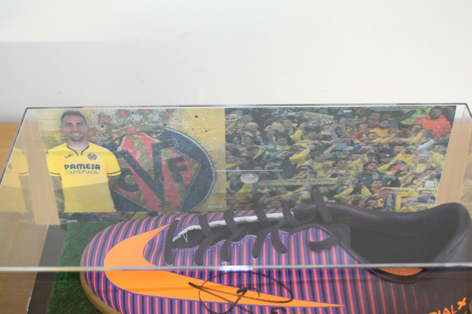 Football shoe Paco Alcacer signed Villarreal Spain La Liga Football Nike NEW