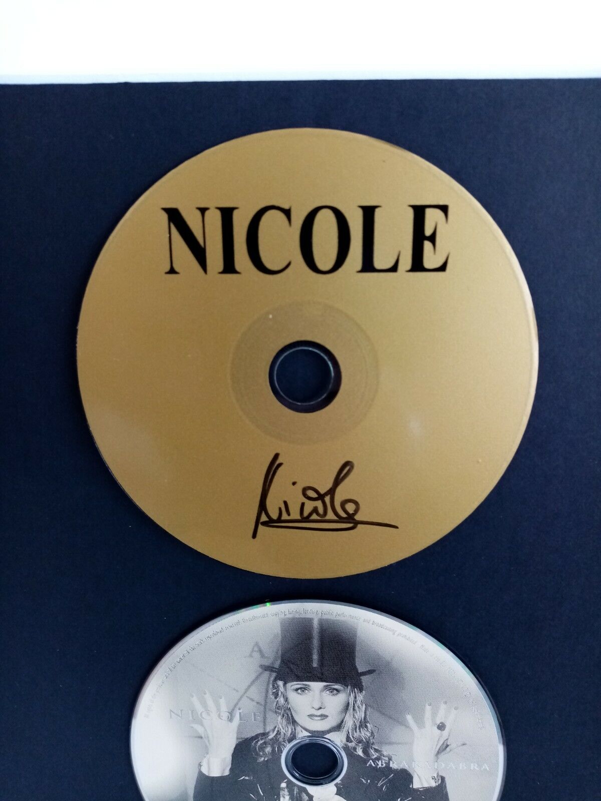 CD / Rohling Nicole signiert mit Album im Rahmen Autogramm Musik Schlager Neu