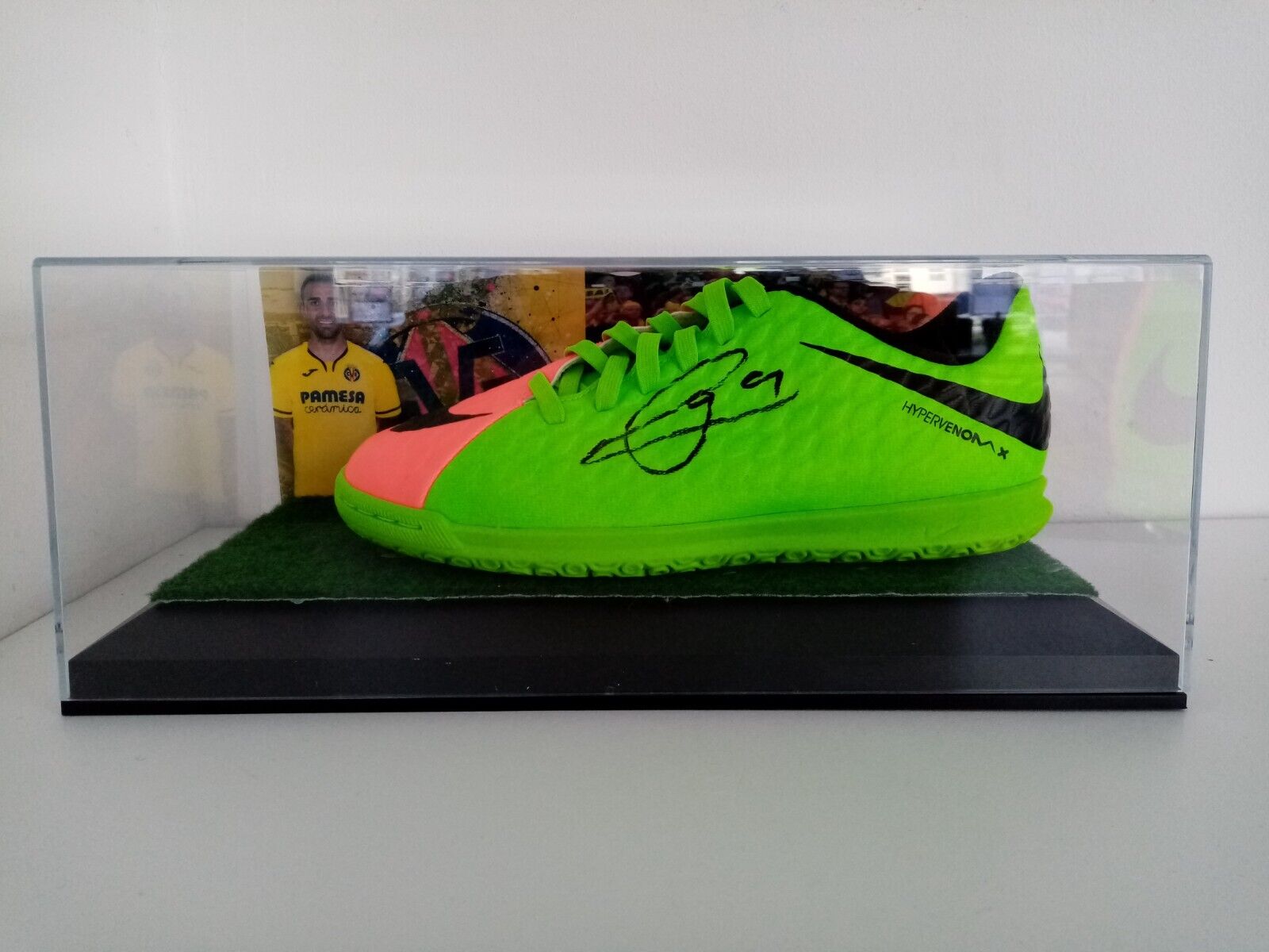 Fußballschuh Paco Alcacer signiert Villareal Spanien La Liga Fußball Nike Neu