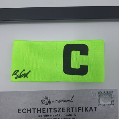 Kapitänsbinde Ron Schallenberg signiert im Rahmen Schalke 04 COA grün