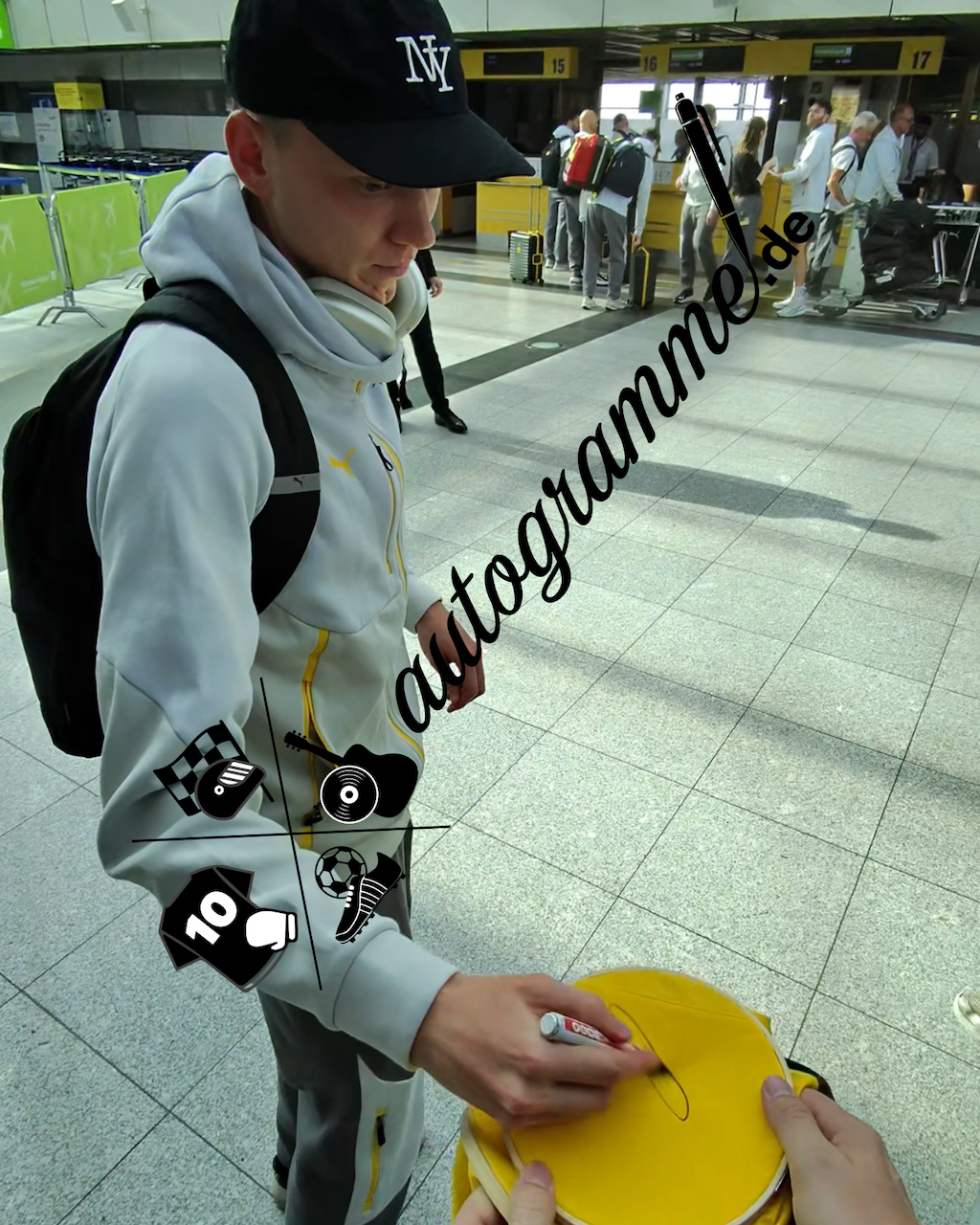 Borussia Dortmund Authentic Trikot Maximilian Beier signiert BVB Puma M