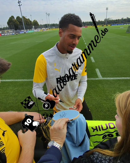 Camiseta de la DFB firmada por Félix Nmecha, con certificado de autenticidad de Adidas, talla XL.