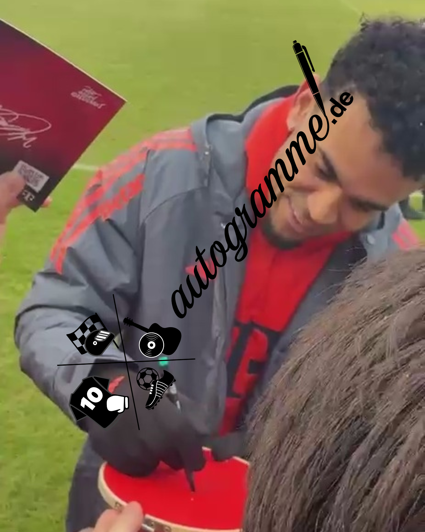 Bayern München Authentic-Trikot Luis Diaz signiert Autogramm Adidas COA L