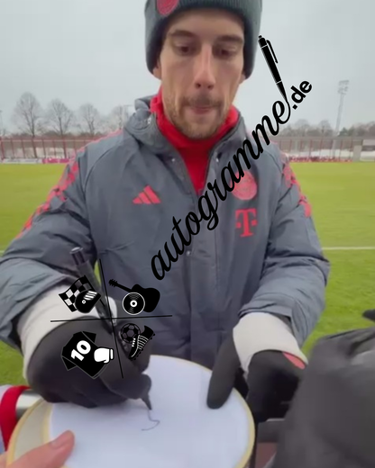 Bayern München Trikot Leon Goretzka signiert im Rahmen COA Adidas 152