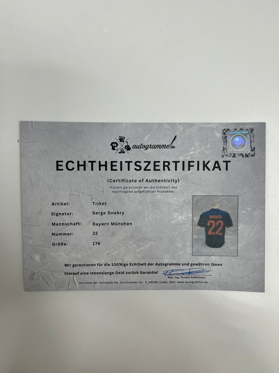 Bayern München Trikot Serge Gnabry signiert Autogramm Adidas 176