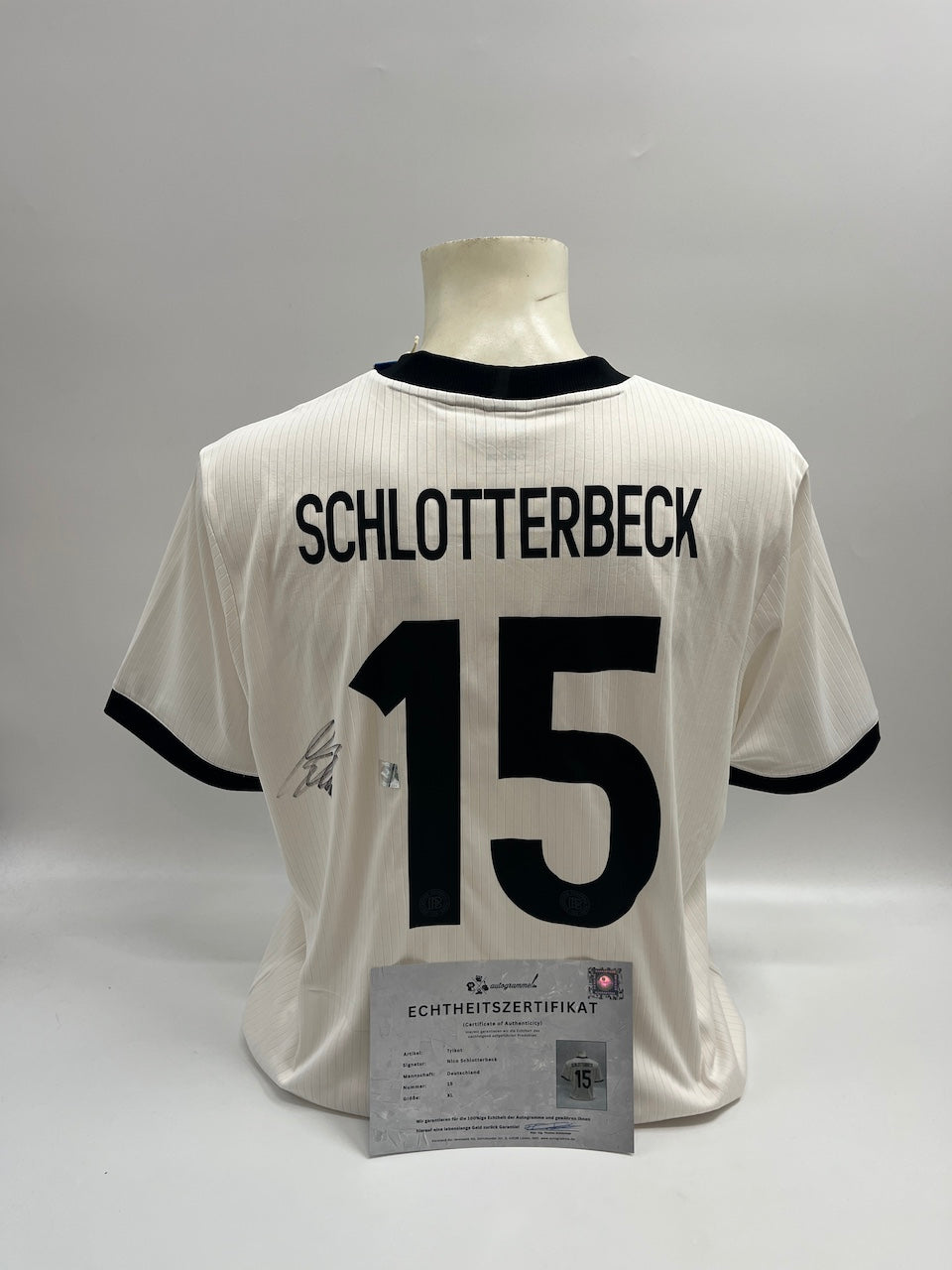 DFB Trikot Nico Schlotterbeck signiert Autogramm Adidas COA XL