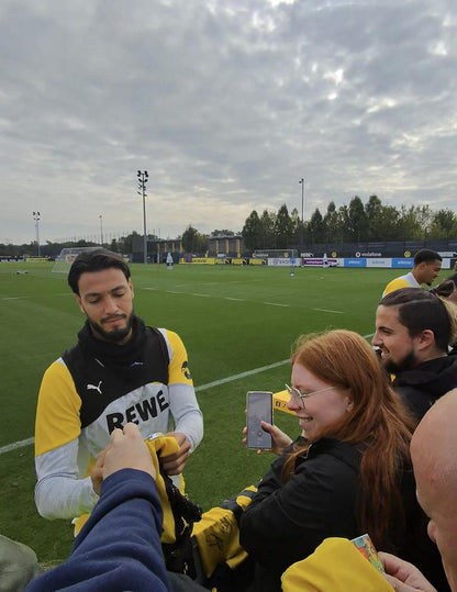 Borussia Dortmund Sondertrikot Ramy Bensebaini signiert Puma COA  Autogramm XL