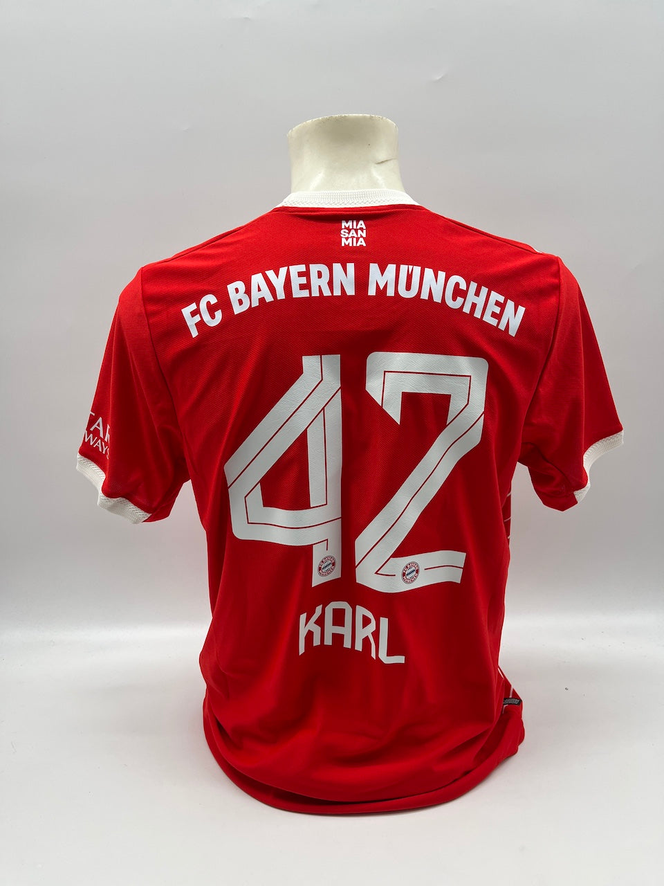 Bayern Munich jersey signed by Lennart Karl, autographed Adidas COA M
