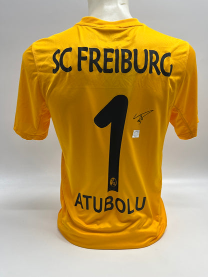 SC Freiburg Torwarttrikot signiert Noah Atubolu Autogramm Nike S