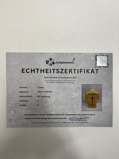 SC Freiburg Torwarttrikot signiert Noah Atubolu Autogramm Nike S