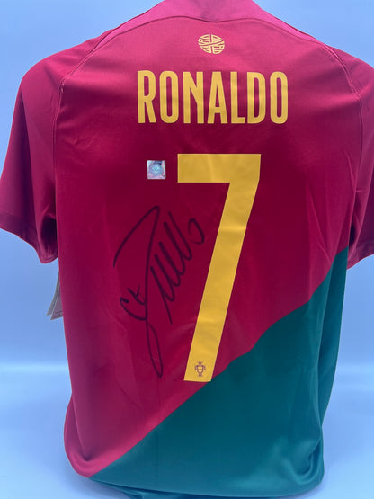 Portugal Trikot Cristiano Ronaldo signiert Autogramm COA neu M