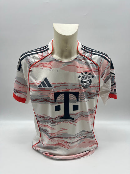 Bayern München Trikot Joshua Kimmich signiert Adidas COA L