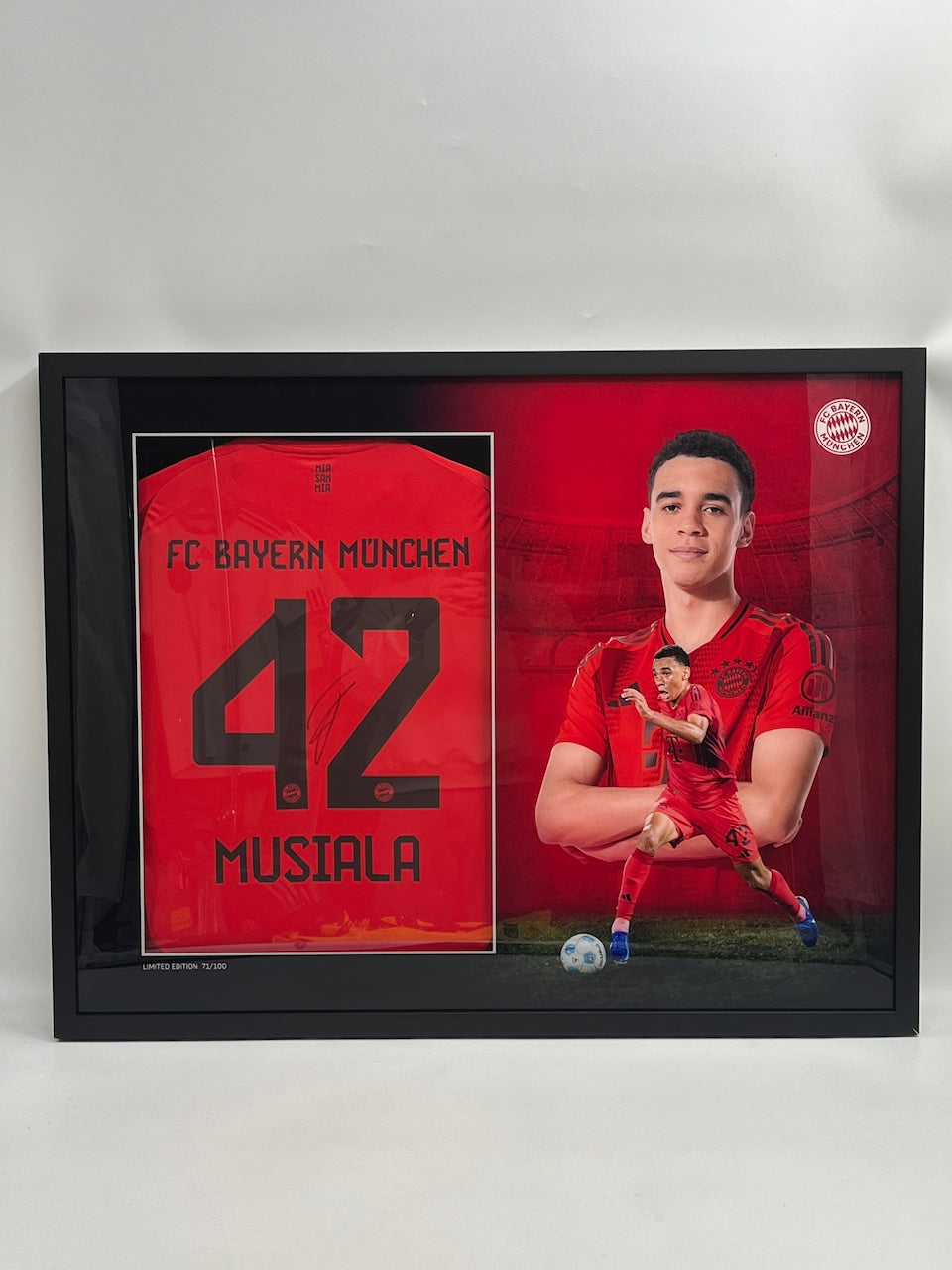 Bayern München Trikot Jamal Musiala signiert im Rahmen COA Adidas 71/100