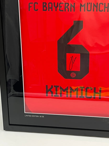 Bayern München Trikot Joshua Kimmich signiert im Rahmen COA Adidas 8/25