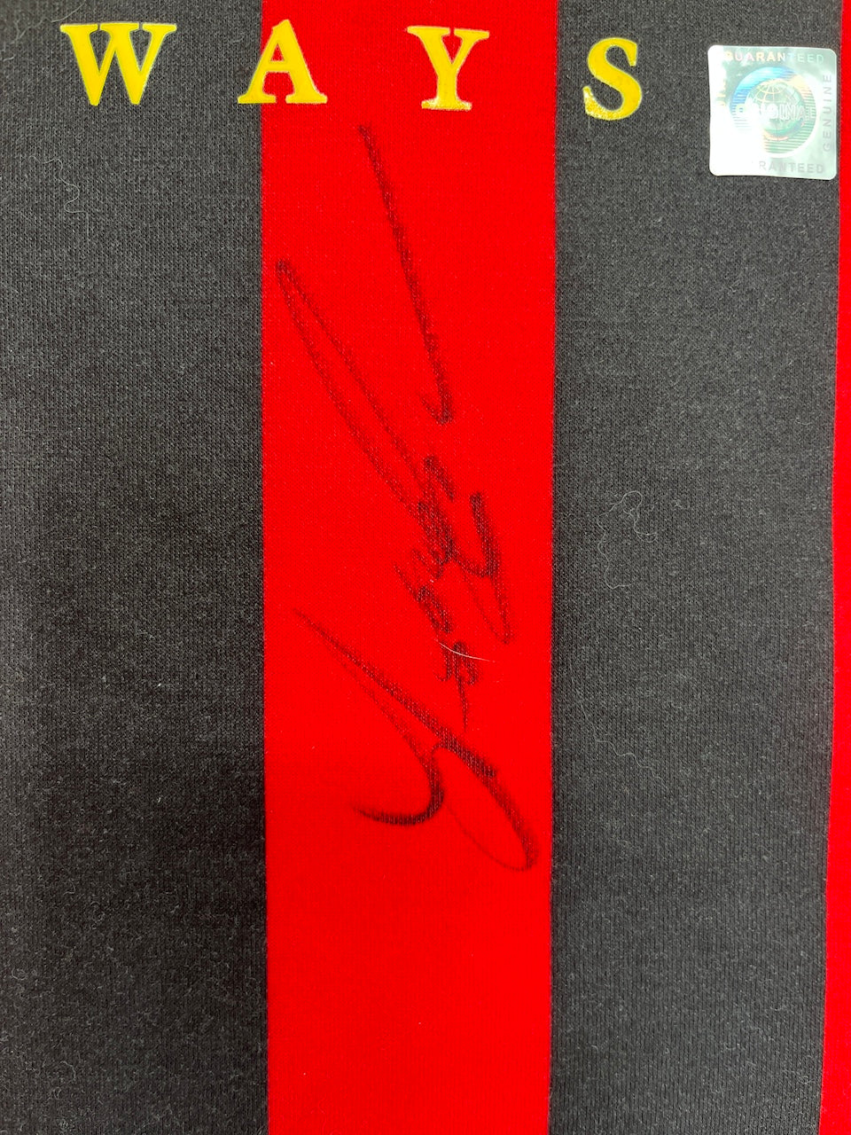 Manchester City Trikot Nigel de Jong signiert im Rahmen COA 146