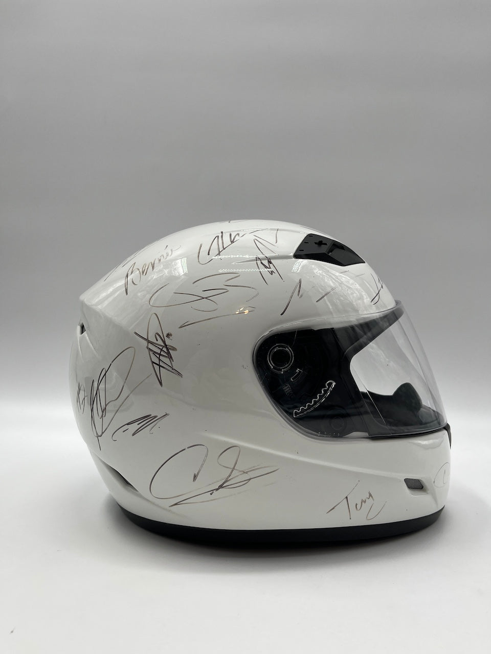 Formel 1 Helm unterschrieben von 24 Fahrern Unterschrift Michael Schumacher