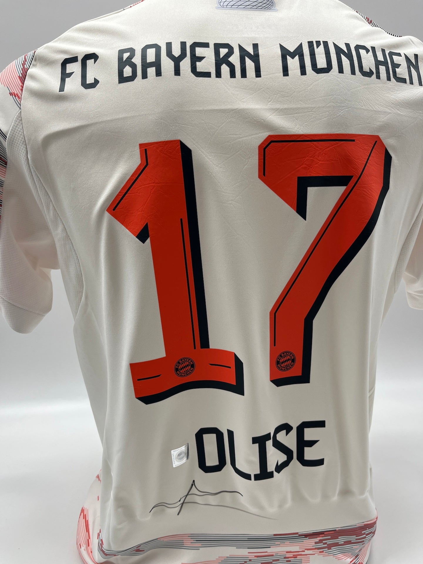 Bayern München Trikot Michael Olise signiert Autogramm Adidas COA M