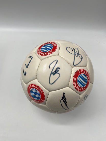 FC Bayern München Fußball Teamsigniert 1995/1996/1997 Autogramme Bundesliga FCB