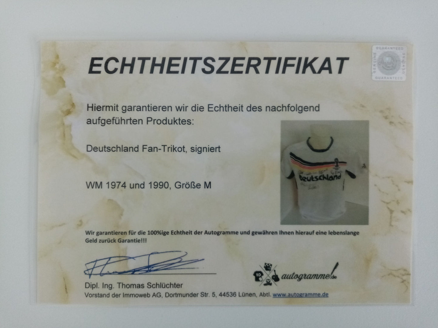 Deutschland Shirt signiert von Spielern der WM 74 und 90 Autogramm COA M