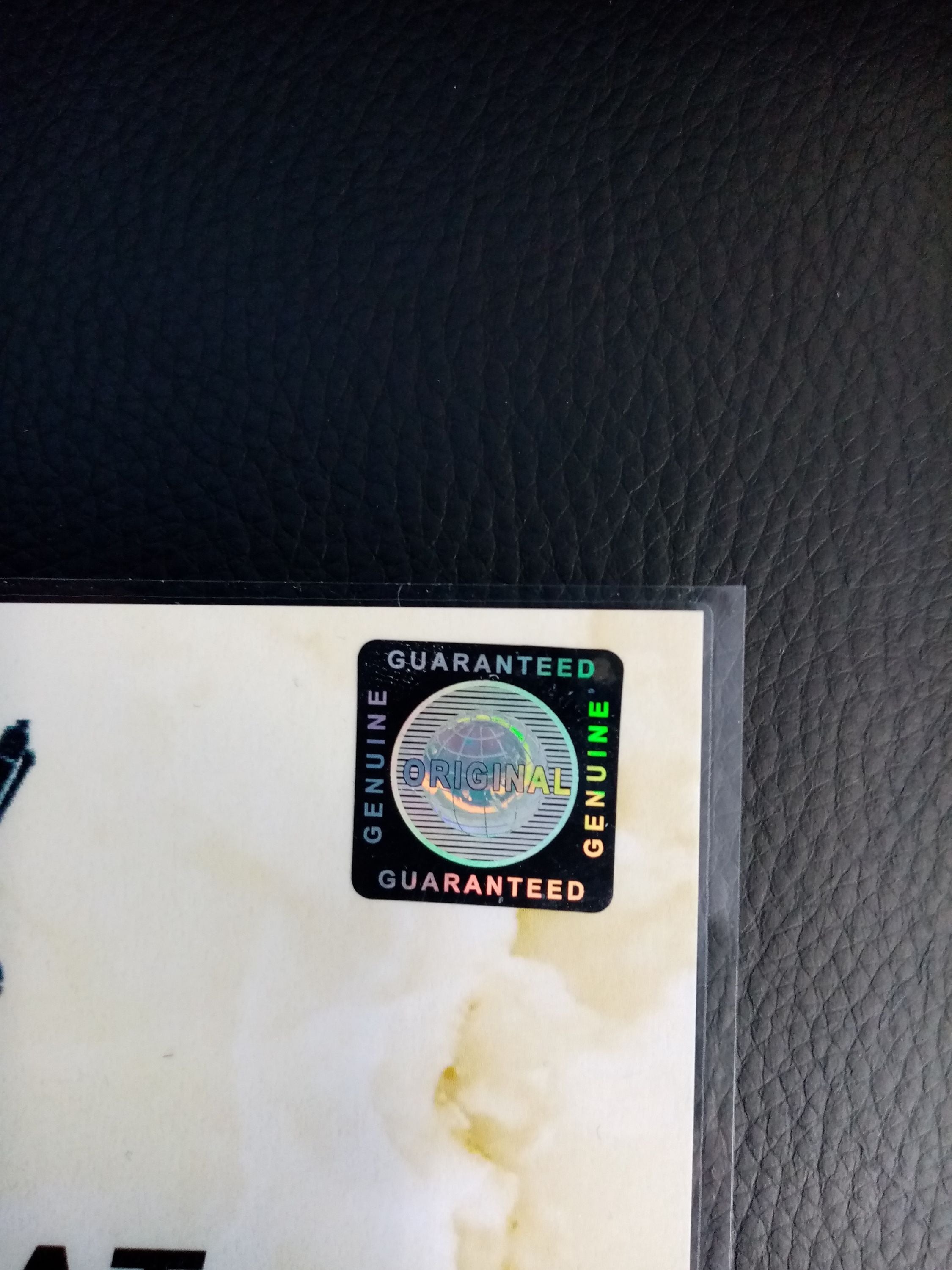 Rennoverall getragen von Sebastian Vettel